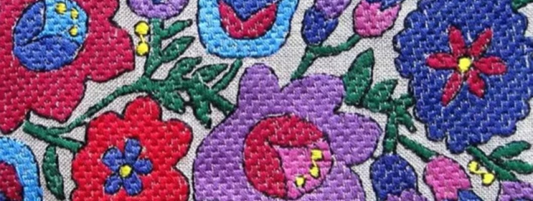 Bukovynka embroidery – flowery motives