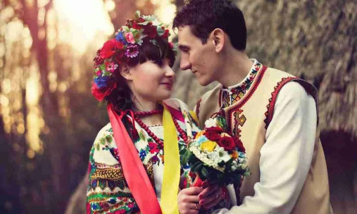 Ukrainian matchmaking: ancient customs on the way to a family