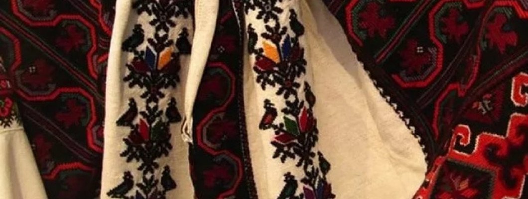 Borshchivski embroideriesare are clothes with rich history