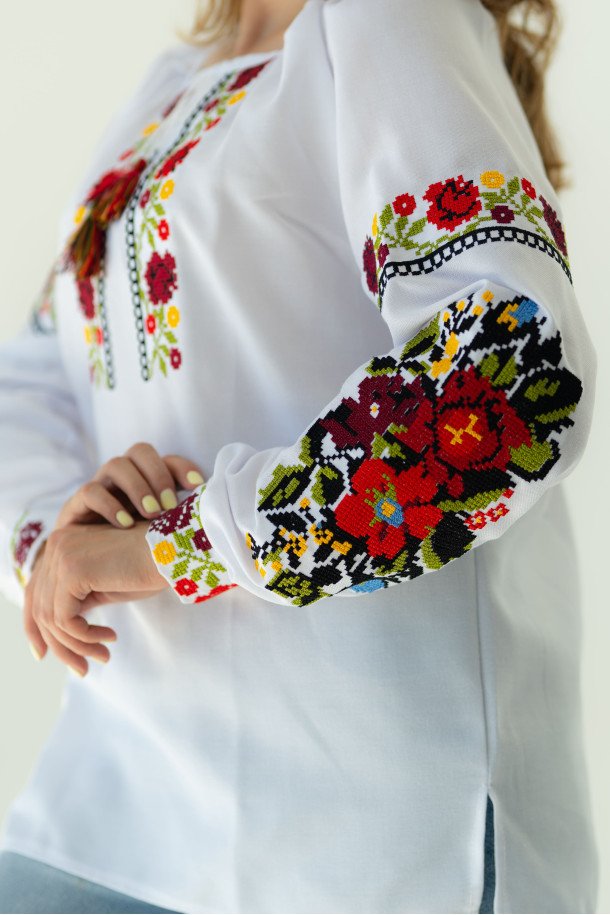 Вишиванка Жіноча VZHKM97