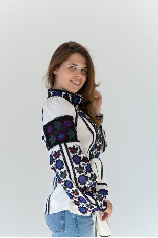 Vyshyvanka VZHIL151