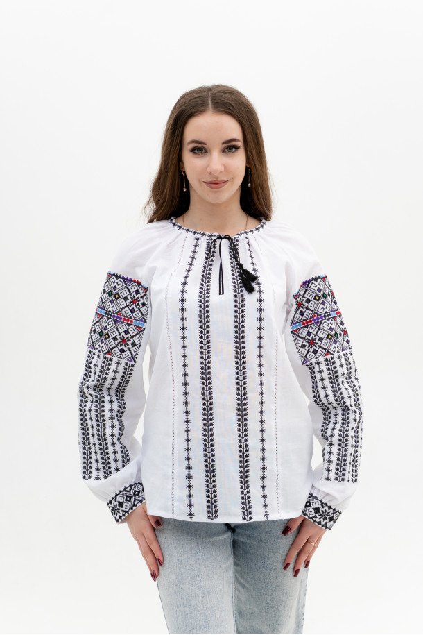Вишиванка Жіноча VZHLL73