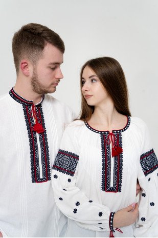 Set for a pair of red rue