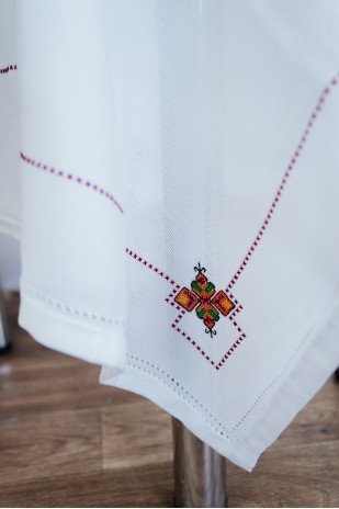 Tablecloth Embroidered SVSH5