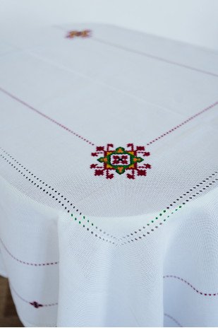 Tablecloth Embroidered SVSH20