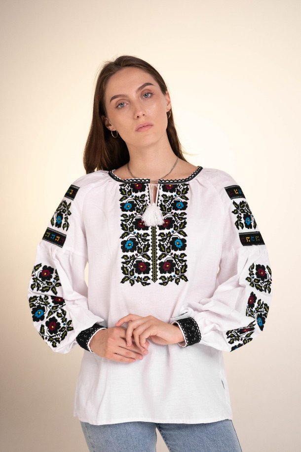 Vyshyvanka VZHKM72