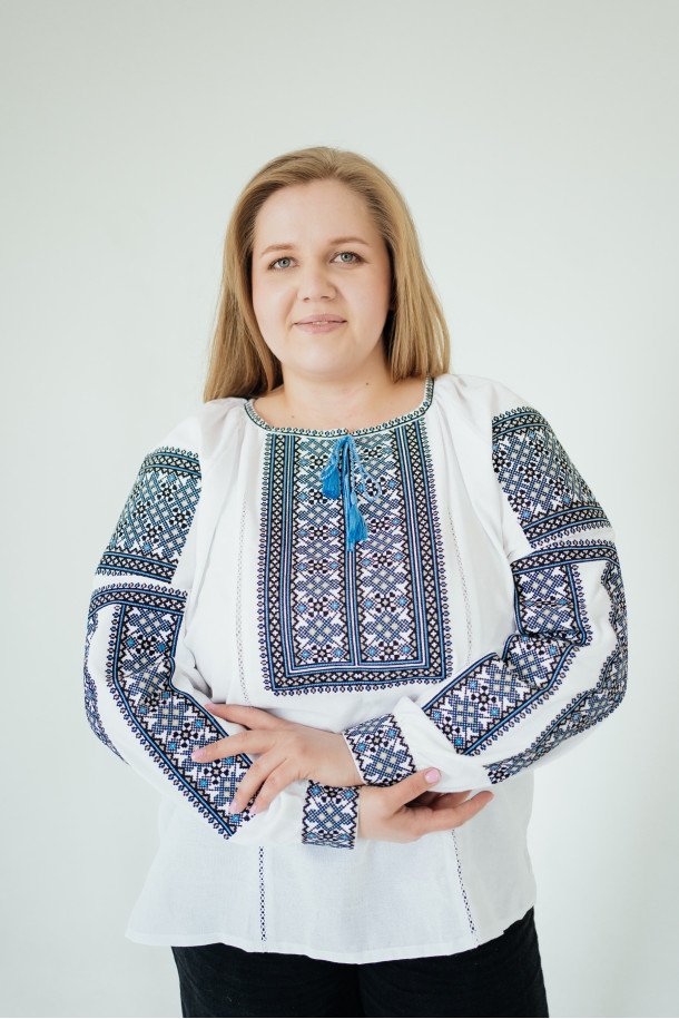 Вишиванка Жіноча VZHLL153