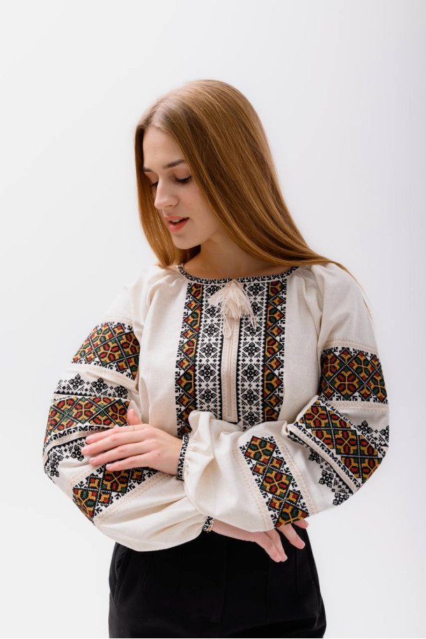 Vyshyvanka VZHKM156