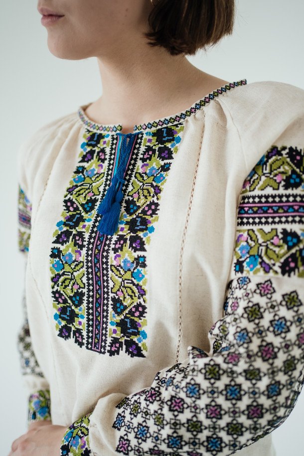 Women's vyshyvanka  VZHLL155