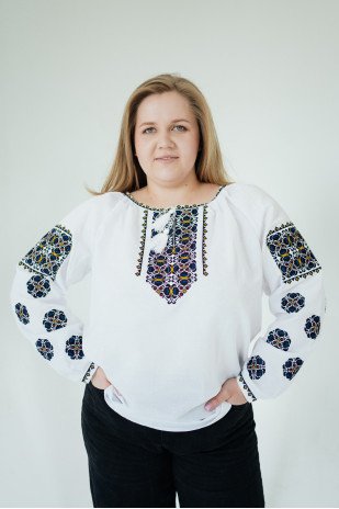 Вишиванка Жіноча VZHKM11