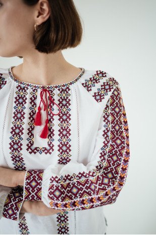 Vyshivanka Women's VZHLL106