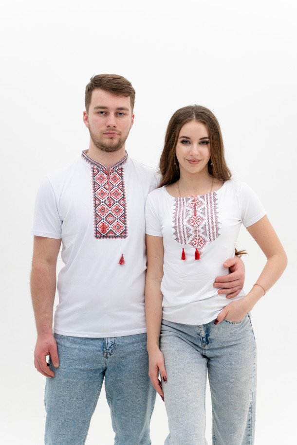 Set of white embroidered T-shirts Red diamonds