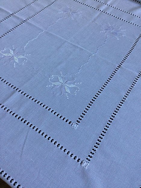 Tablecloth Embroidered SVSH20 - Вже Вже